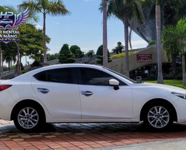 Mazda3 2019 giá 650k/ngày