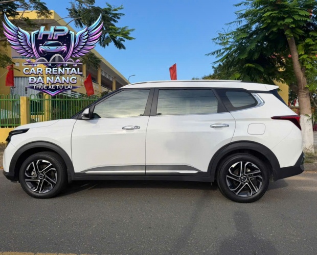 Kia Caren 2025